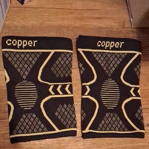 Black and Gold Knee Sleeves
